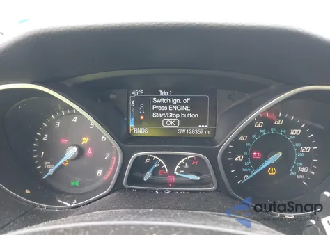 2014 Ford Focus Titanium z USA, uszkodzony, nr VIN 1FADP3N23EL212928